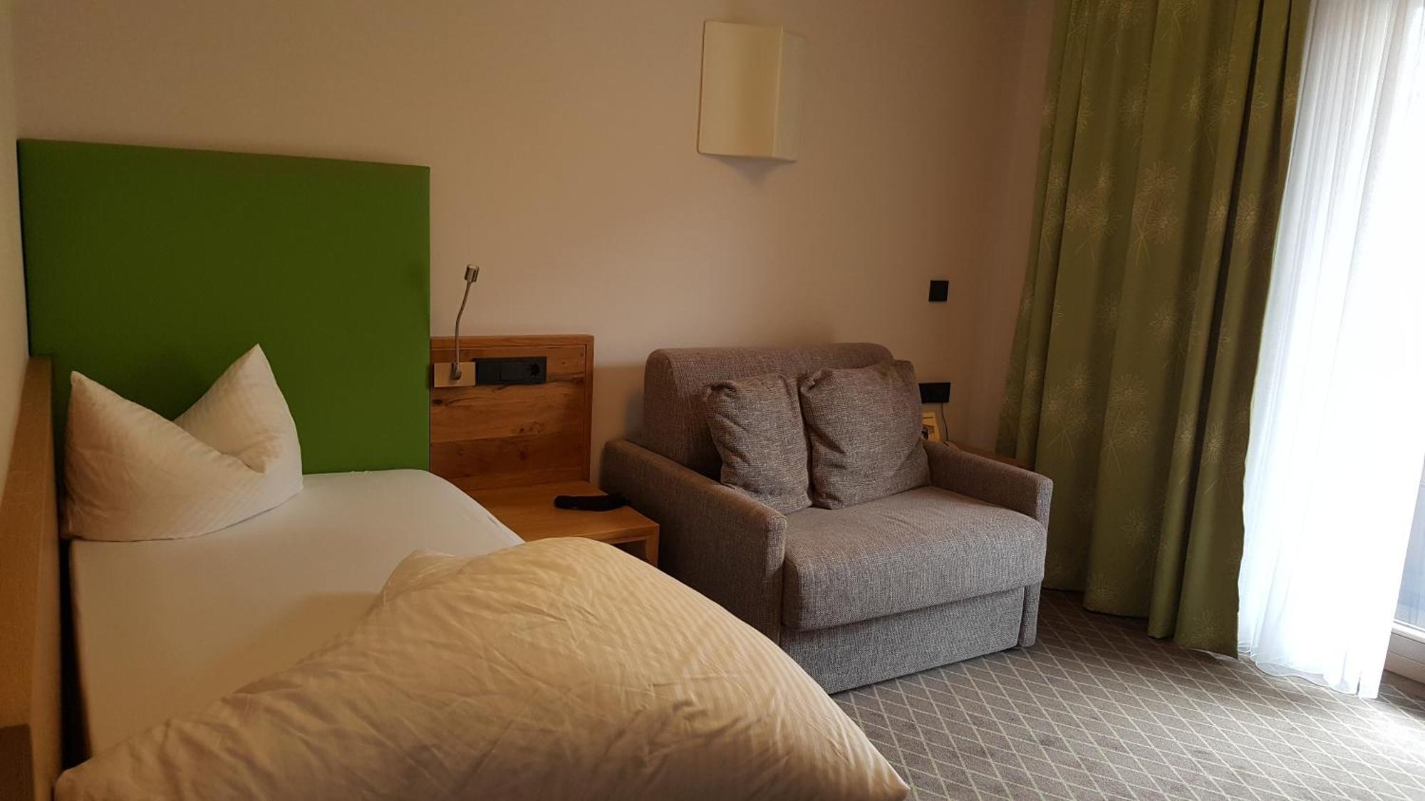 Hotel Mozart Landeck Extérieur photo