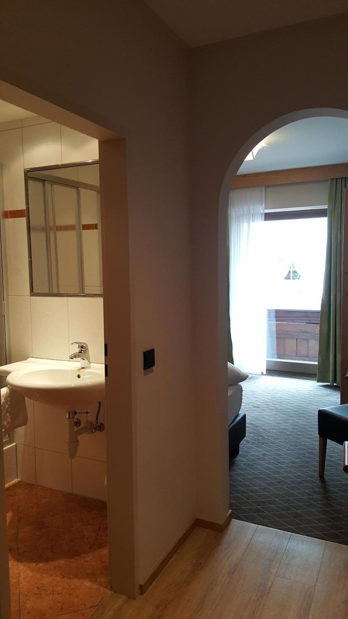 Hotel Mozart Landeck Extérieur photo
