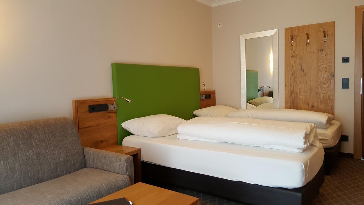 Hotel Mozart Landeck Extérieur photo