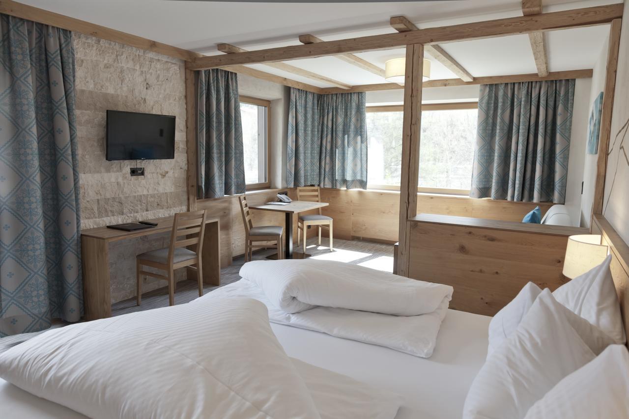 Hotel Mozart Landeck Extérieur photo