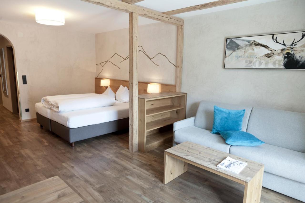 Hotel Mozart Landeck Extérieur photo